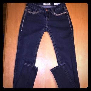 🔥DAYTRIP🔥 Scorpio Skinny Jean!!  Size 25!